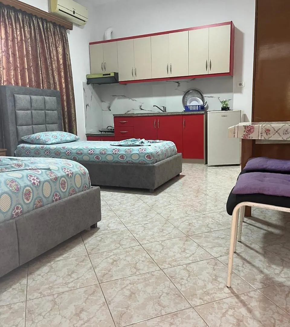 Apartament Roisin Sarandë 0*,