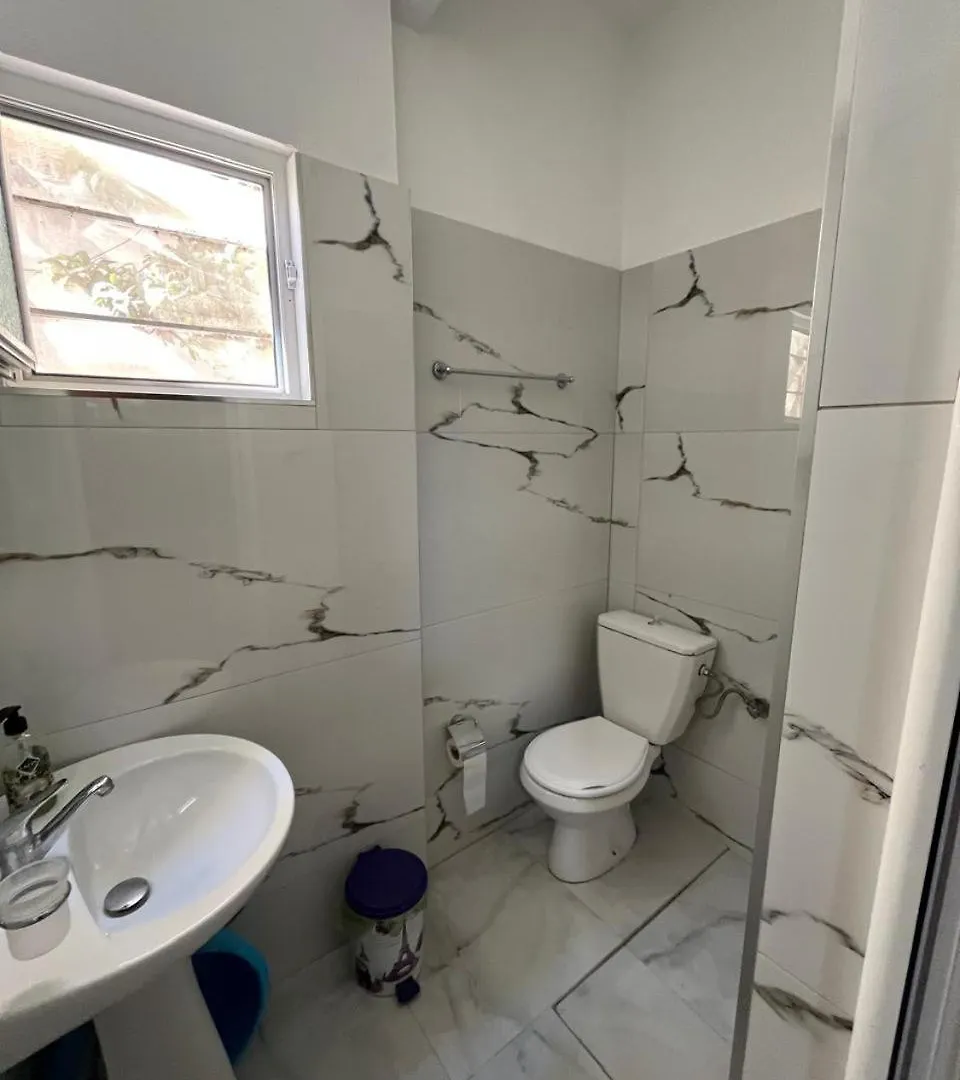 Apartament Roisin Sarandë