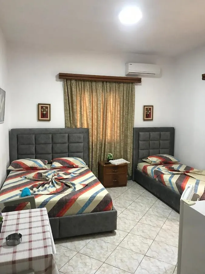 Apartament Roisin Sarandë