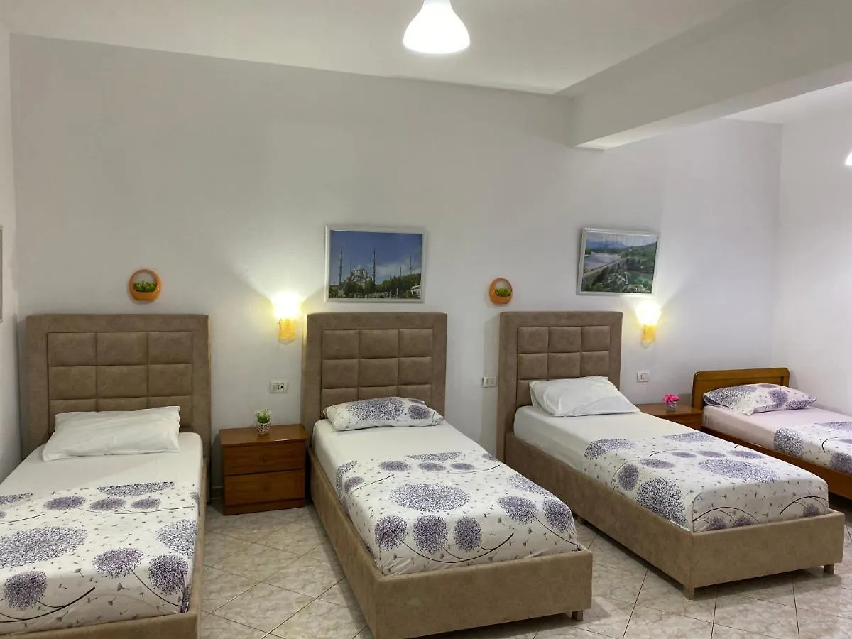Apartament Roisin Sarandë